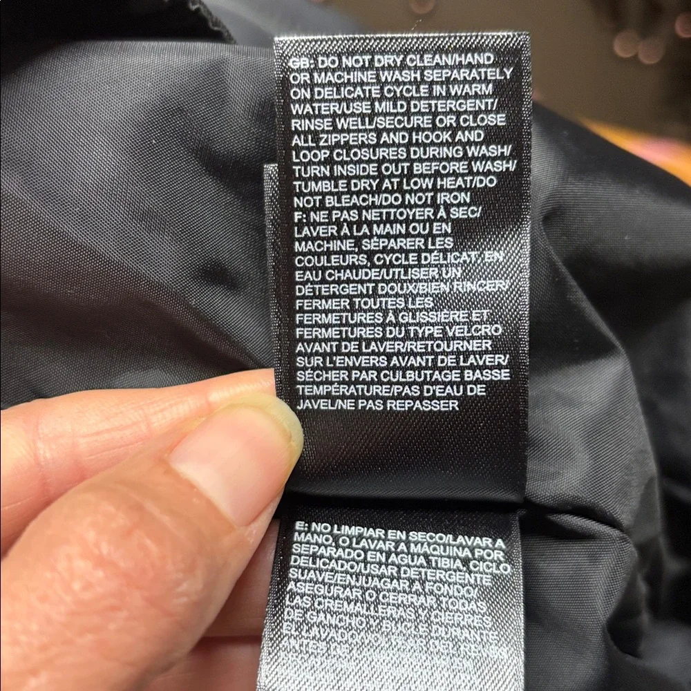 The North‎ Face Men's/unisex Black Ski, Snowboard Hooded Shell, Snow Skirt